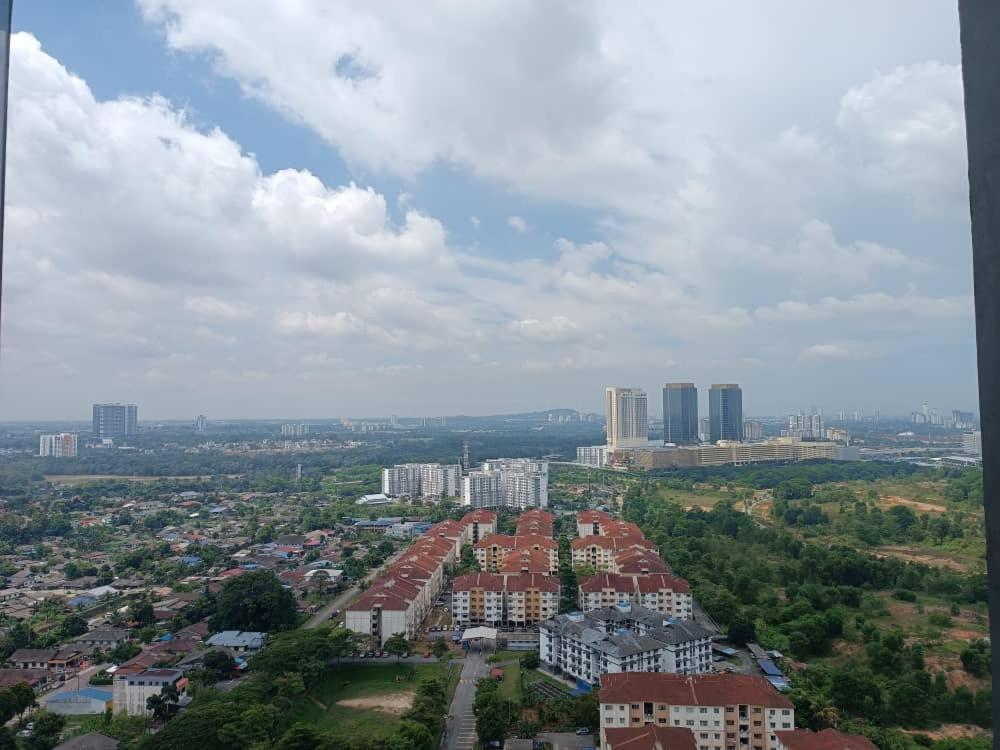 One Tebrau By Antlerzone Lejlighed Johor Bahru Eksteriør billede