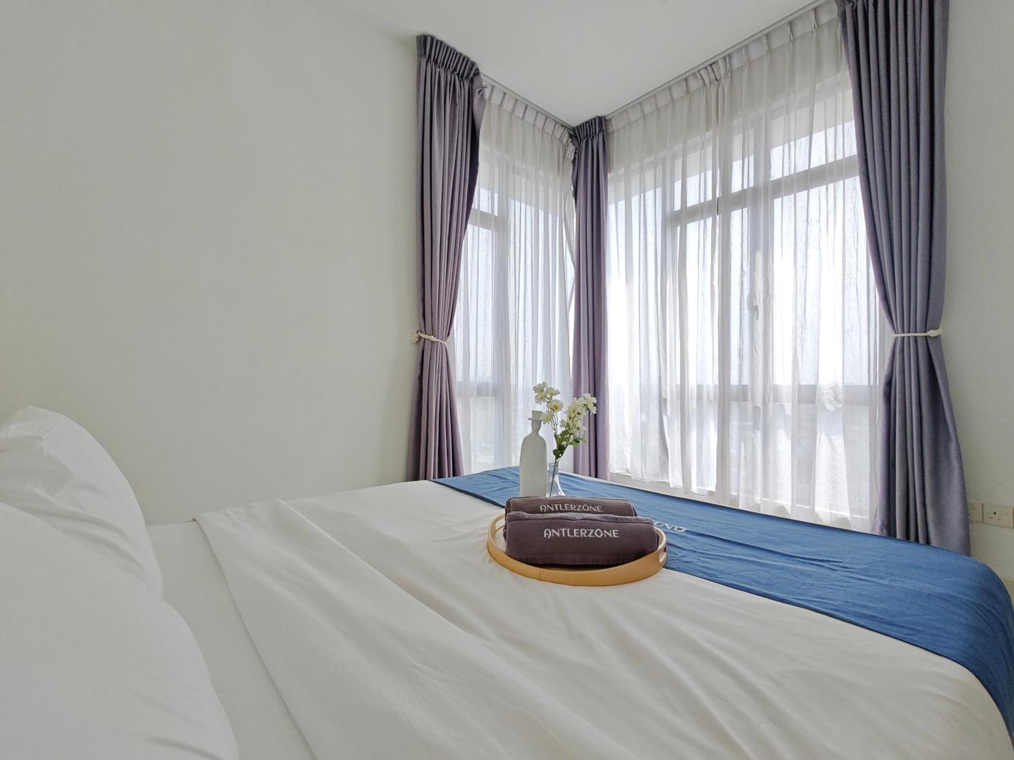 One Tebrau By Antlerzone Lejlighed Johor Bahru Eksteriør billede